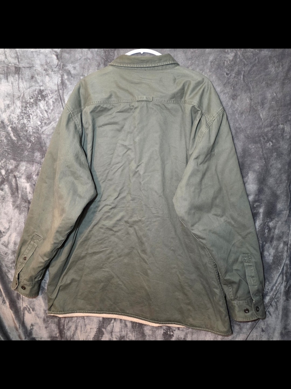 Levi's Men's Olive Green Sherpa-Lined Jacket - Picture 3 of 4